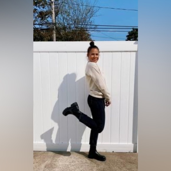 Bar III Versuz Lug-Sole Booties - Picture 3 of 7